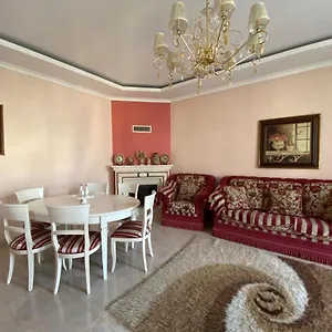grand-apartment.hotelslviv.net/